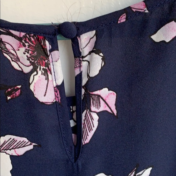 Torrid Top - Picture 4 of 5